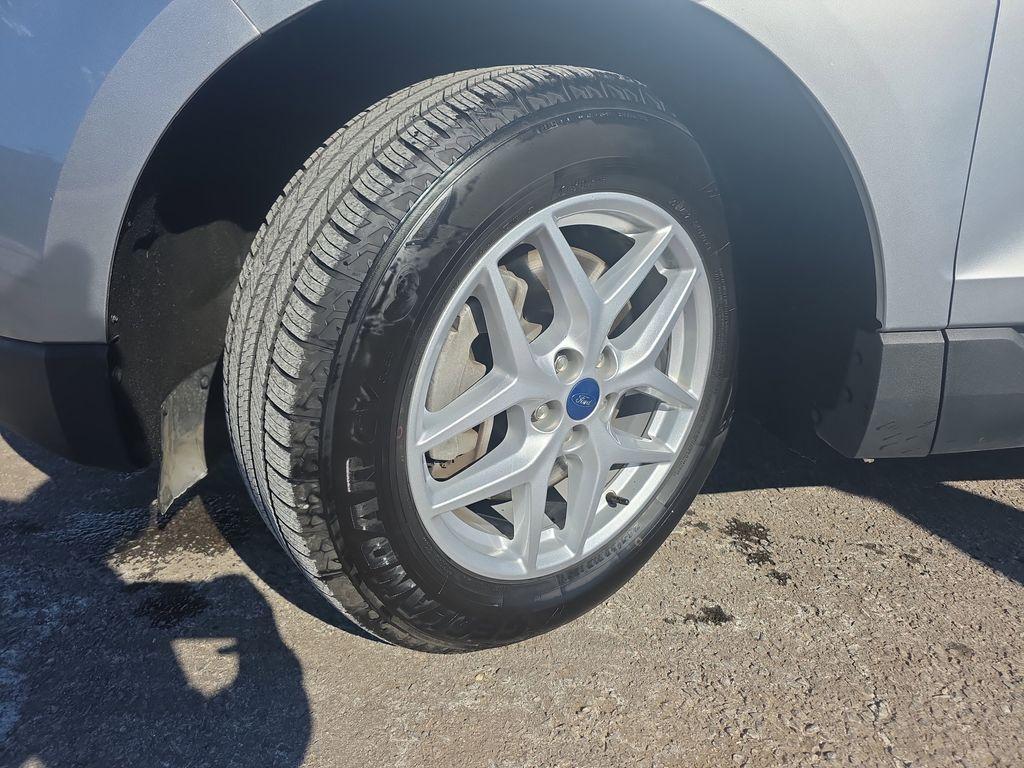 used 2021 Ford Edge car, priced at $17,950