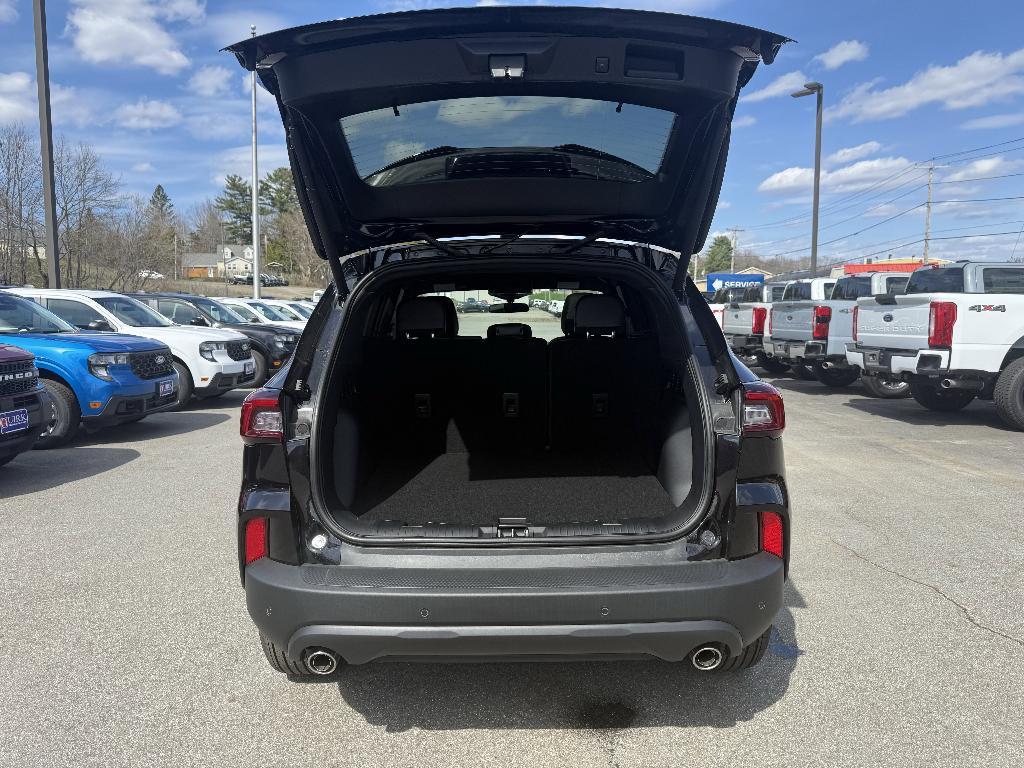 new 2026 Ford Escape car, priced at $33,559
