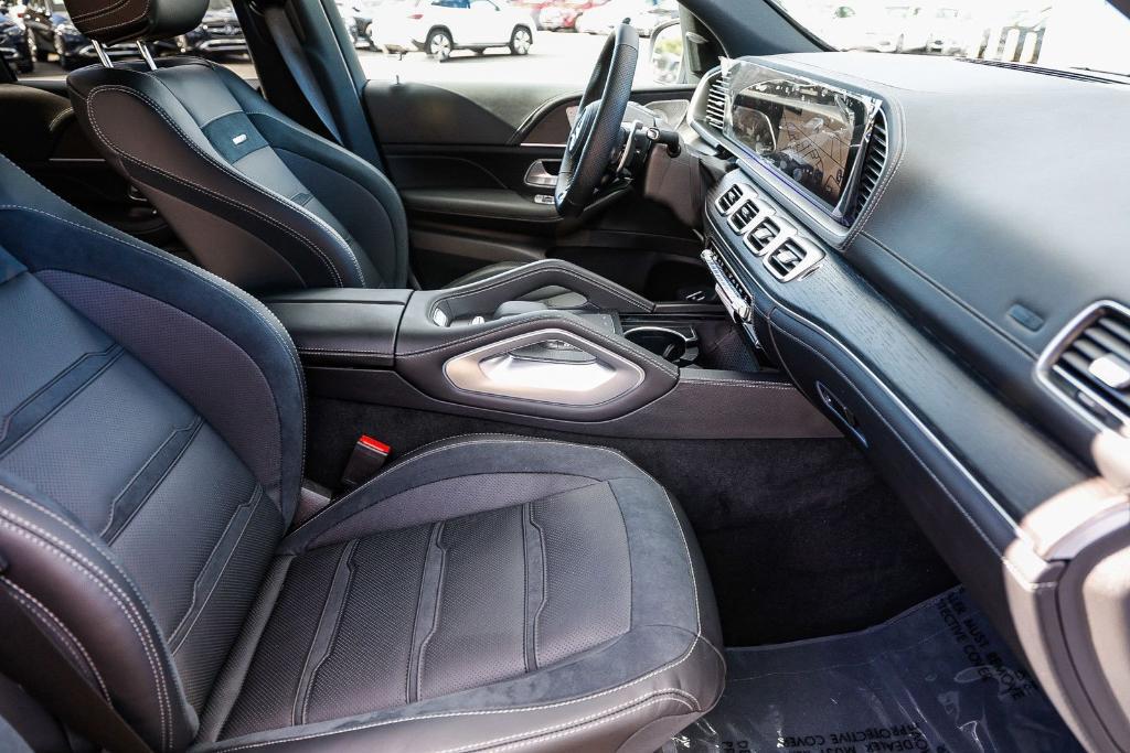 new 2026 Mercedes-Benz AMG GLE 53 car, priced at $106,815