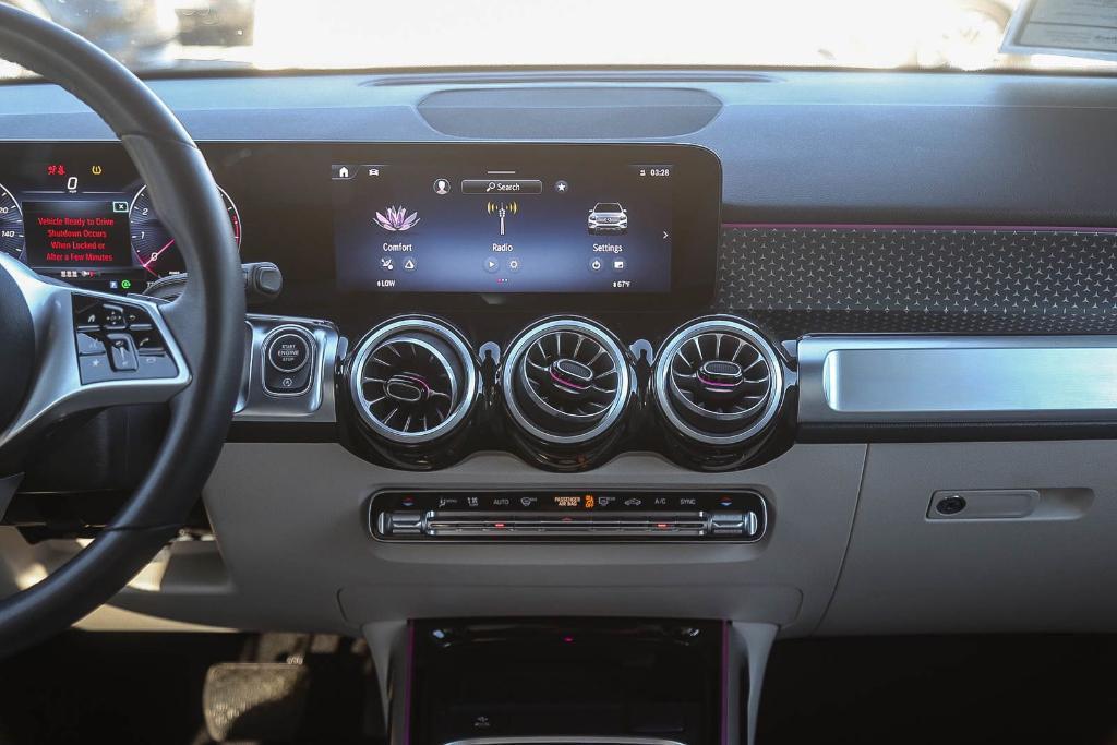 used 2025 Mercedes-Benz GLB 250 car, priced at $38,490