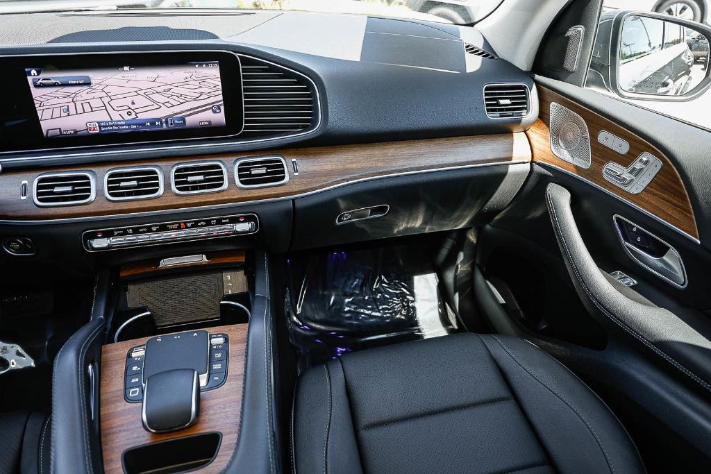 used 2025 Mercedes-Benz GLE 350 car, priced at $59,990