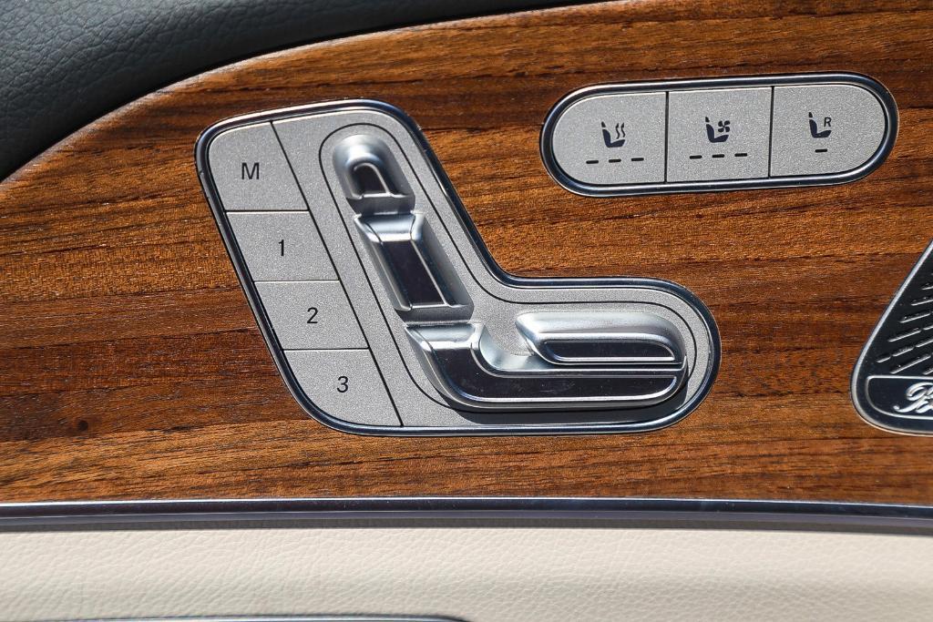 new 2024 Mercedes-Benz GLE 350 car, priced at $77,505