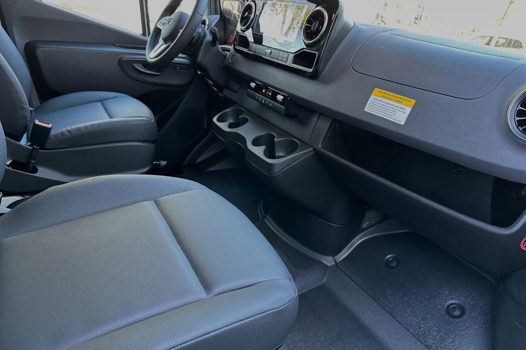 new 2024 Mercedes-Benz Sprinter 2500 car, priced at $63,698