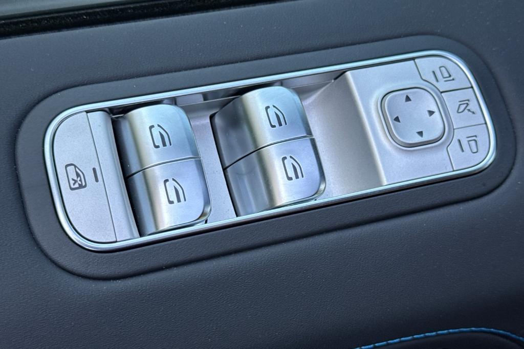 new 2025 Mercedes-Benz G-Class car, priced at $188,775