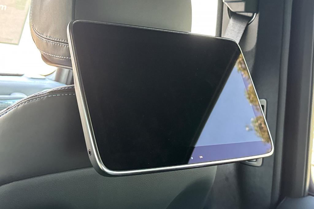 new 2025 Mercedes-Benz G-Class car, priced at $188,775