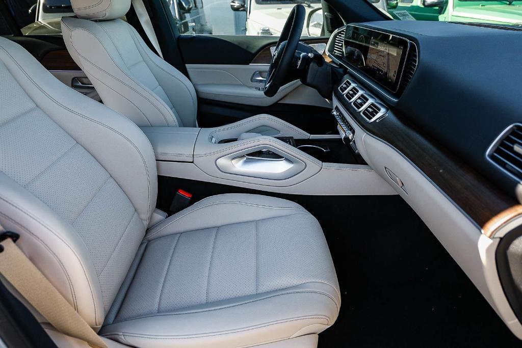 new 2026 Mercedes-Benz GLE 350 car, priced at $75,935