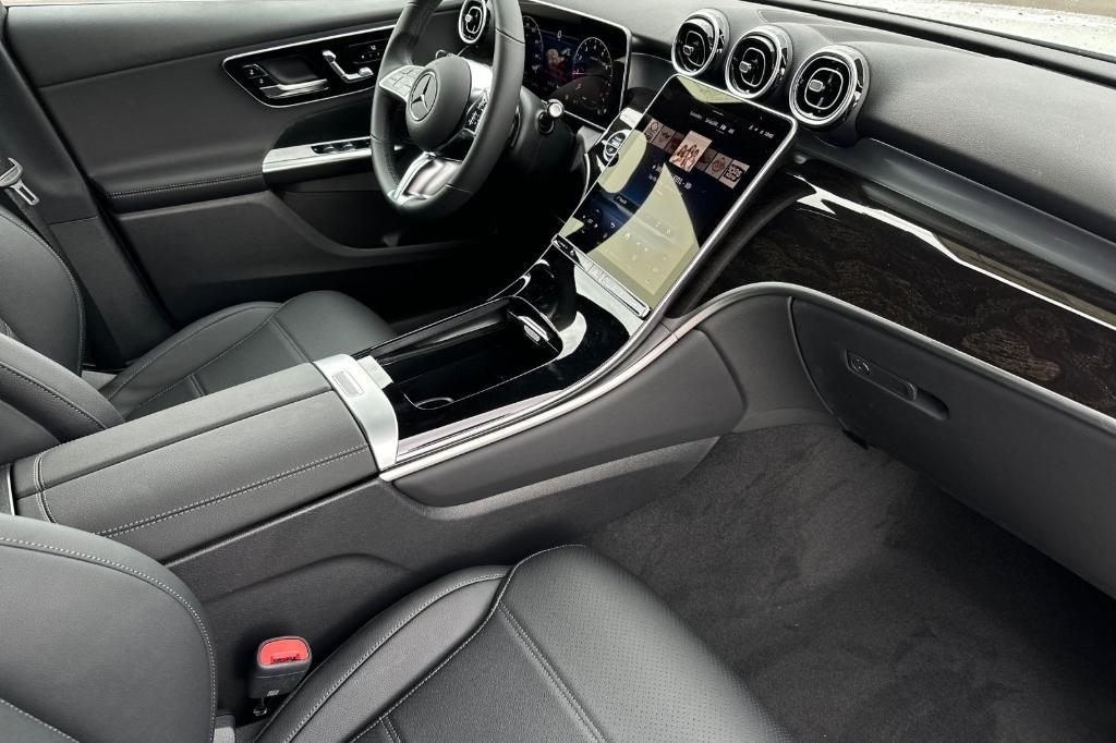 new 2025 Mercedes-Benz GLC 300 car, priced at $51,035