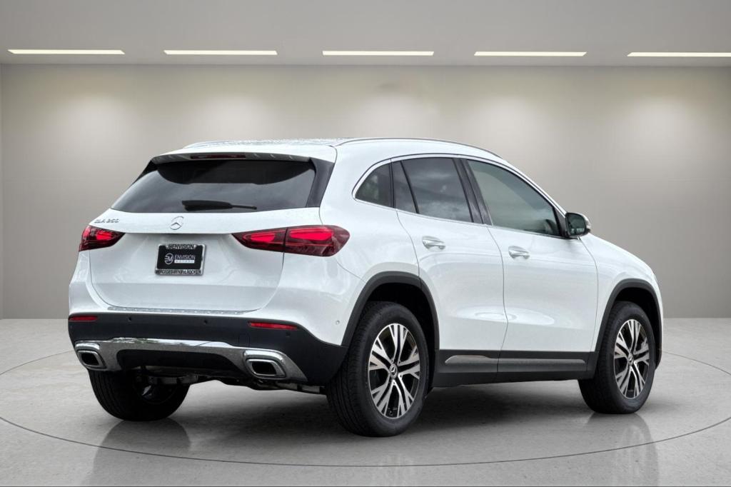 new 2025 Mercedes-Benz GLA 250 car, priced at $46,195
