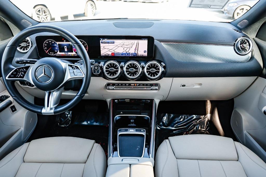 used 2025 Mercedes-Benz GLA 250 car, priced at $39,990