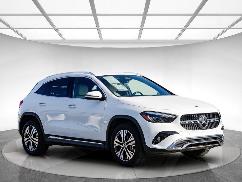 used 2025 Mercedes-Benz GLA 250 car, priced at $36,888