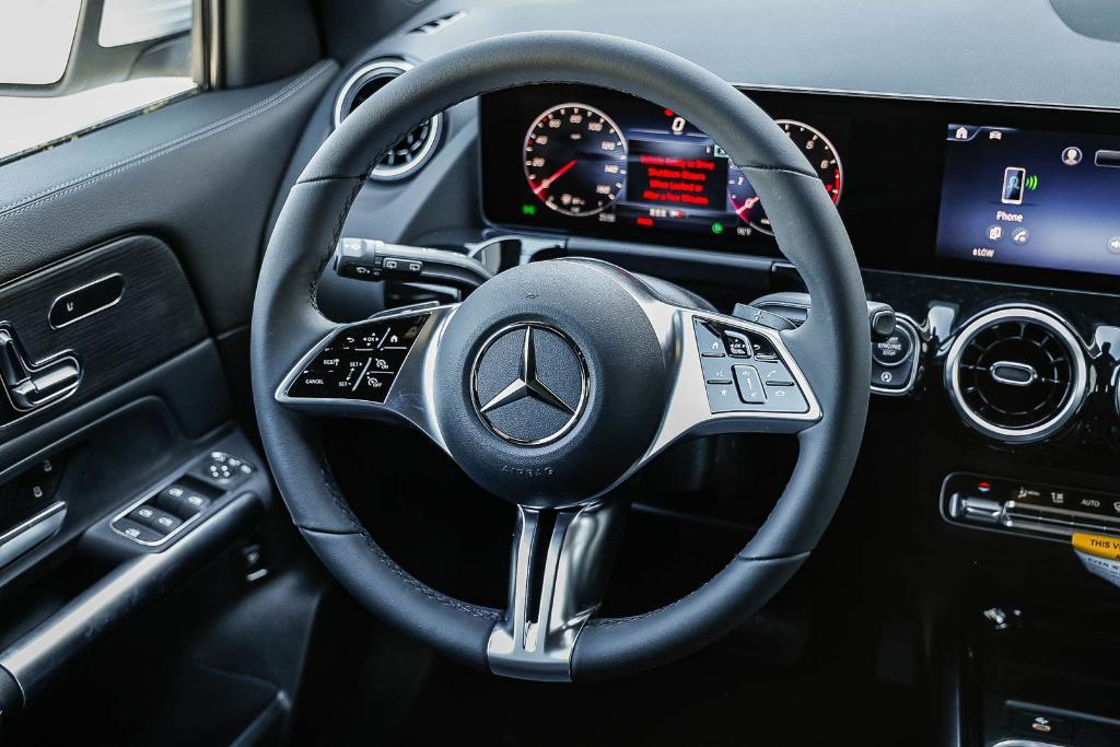 new 2026 Mercedes-Benz GLA 250 car, priced at $45,395