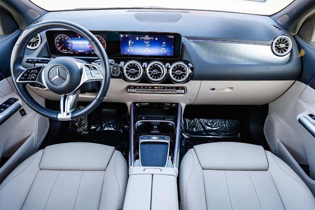 used 2025 Mercedes-Benz GLA 250 car, priced at $36,490