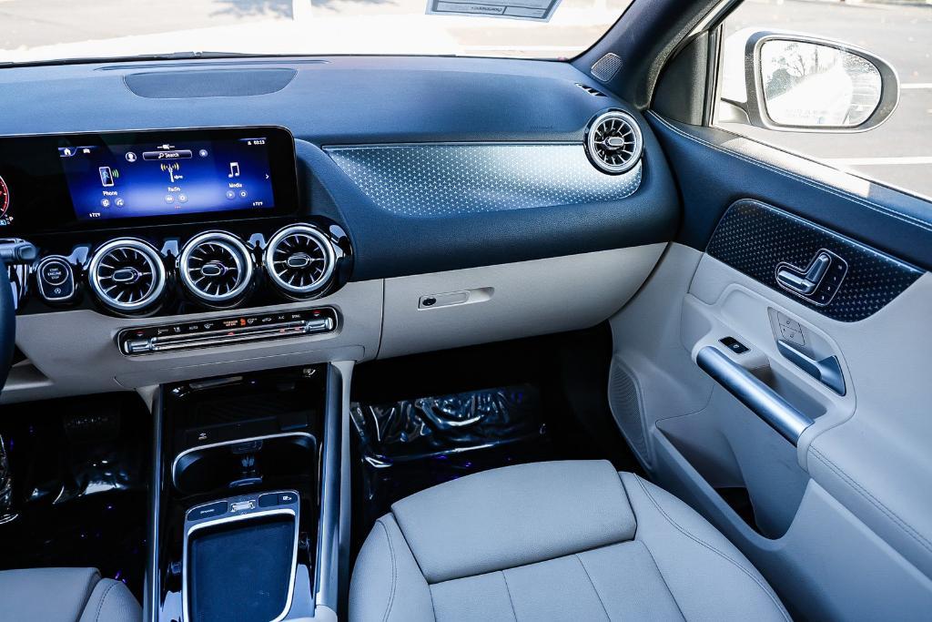 used 2025 Mercedes-Benz GLA 250 car, priced at $36,490