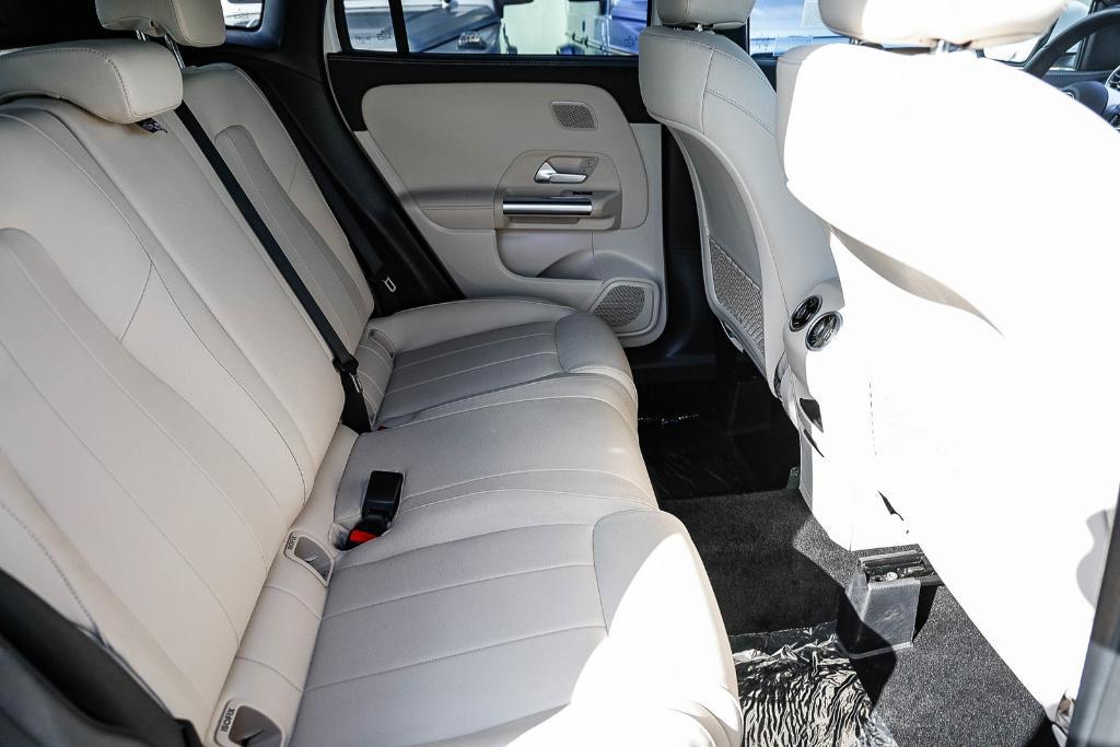 used 2025 Mercedes-Benz GLA 250 car, priced at $40,490