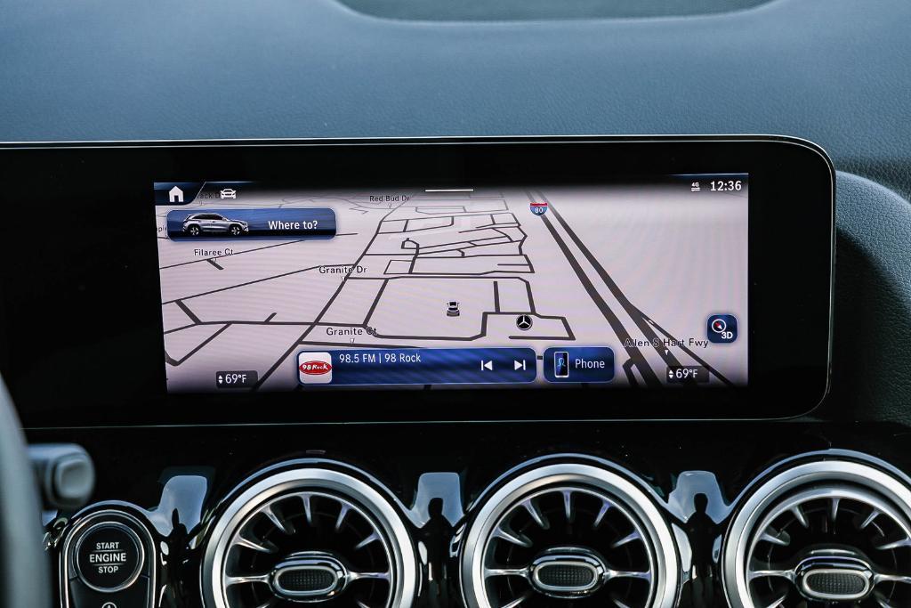 used 2025 Mercedes-Benz GLA 250 car, priced at $40,490