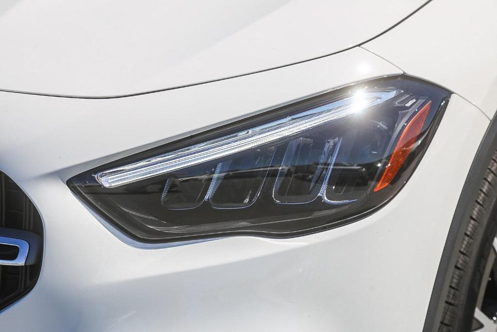 used 2025 Mercedes-Benz GLA 250 car, priced at $38,990