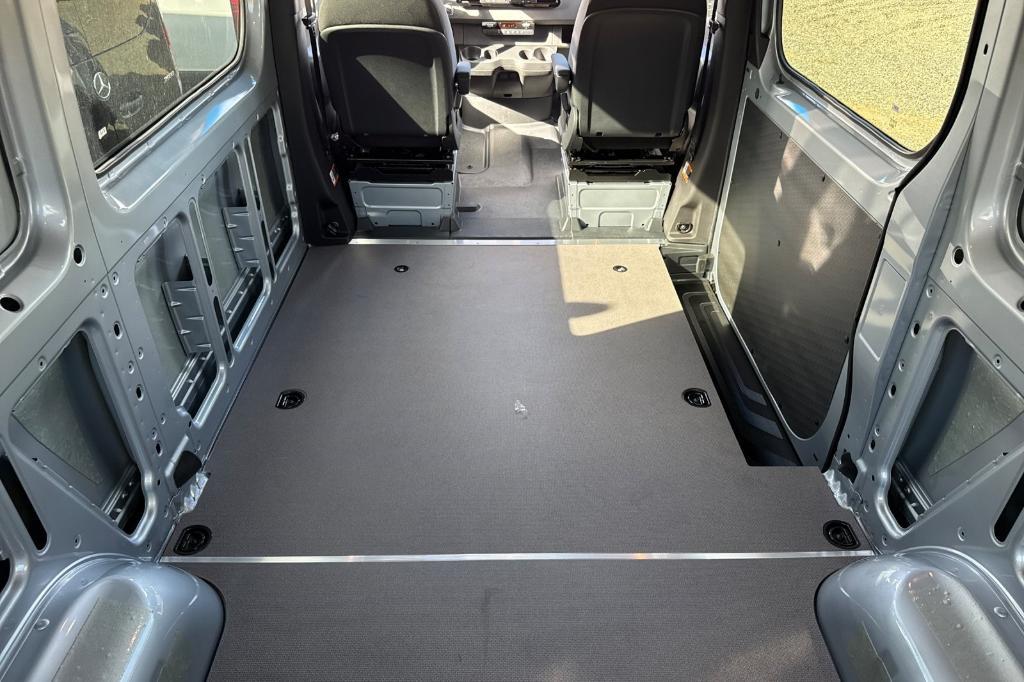 new 2025 Mercedes-Benz Sprinter 2500 car, priced at $81,374