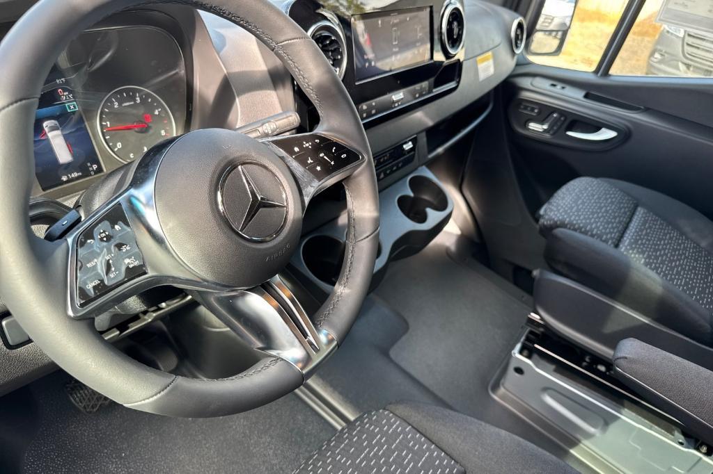 new 2025 Mercedes-Benz Sprinter 2500 car, priced at $81,374