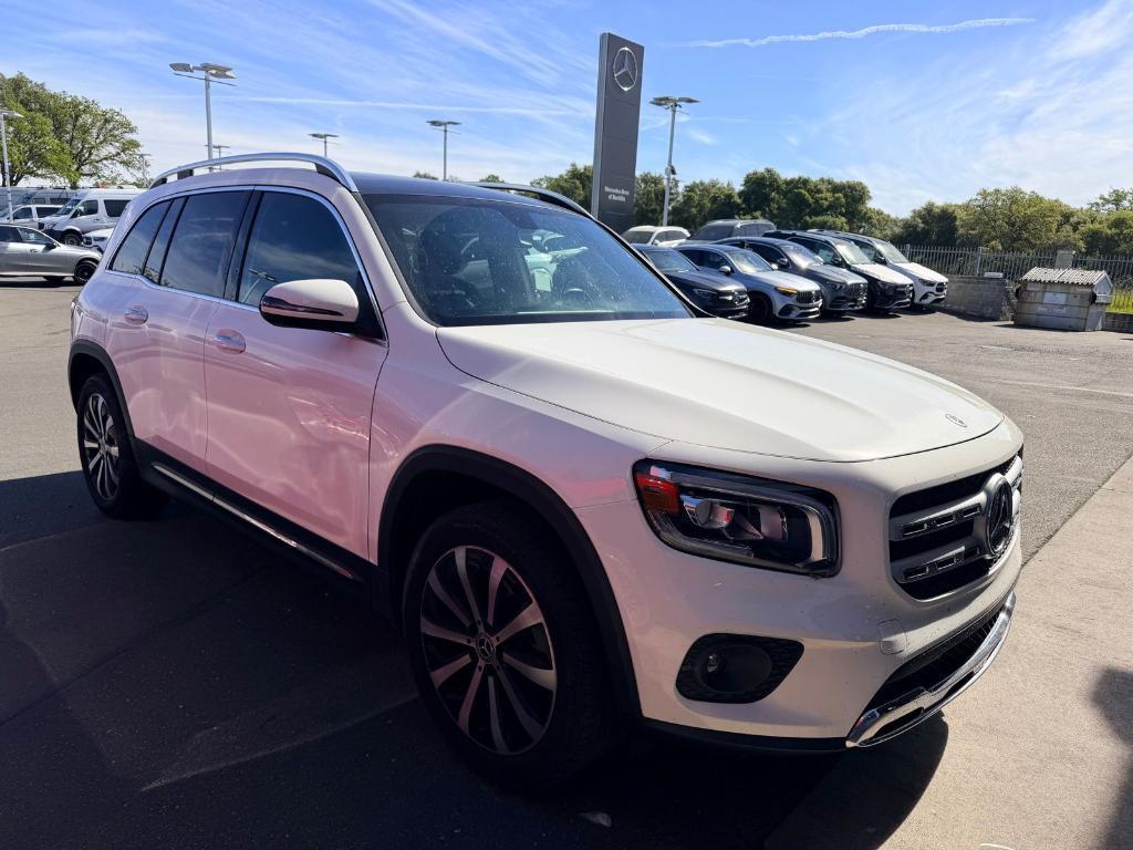 used 2022 Mercedes-Benz GLB 250 car, priced at $29,990