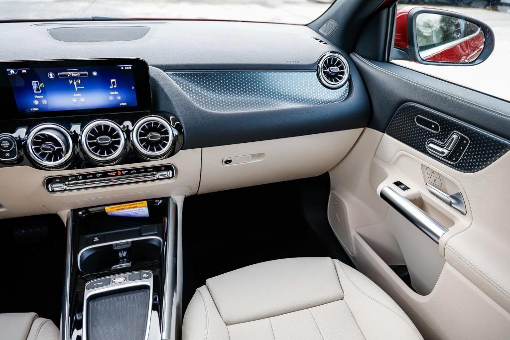 new 2026 Mercedes-Benz GLA 250 car, priced at $51,040