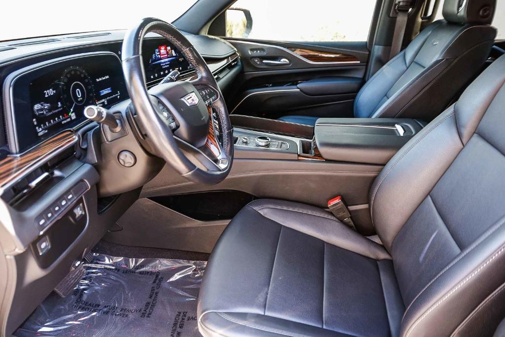 used 2022 Cadillac Escalade ESV car, priced at $58,990