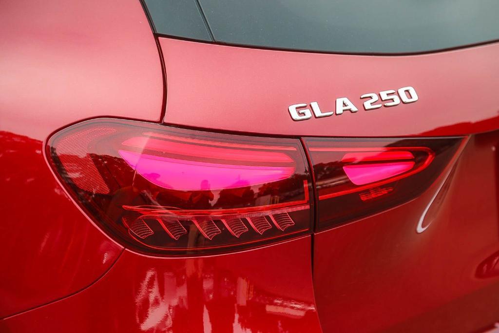 new 2026 Mercedes-Benz GLA 250 car, priced at $45,100