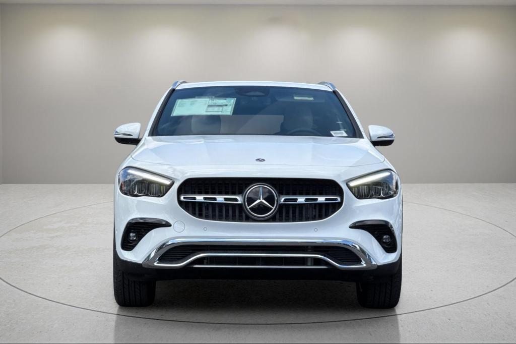 new 2025 Mercedes-Benz GLA 250 car, priced at $45,845