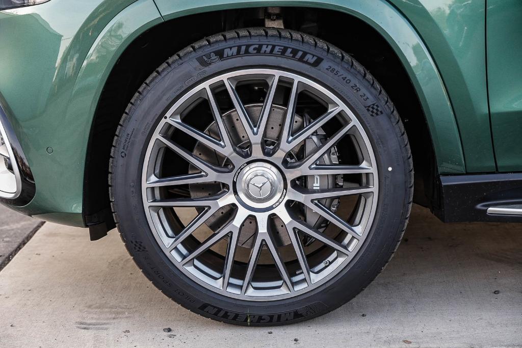 new 2026 Mercedes-Benz AMG GLS 63 car, priced at $180,955