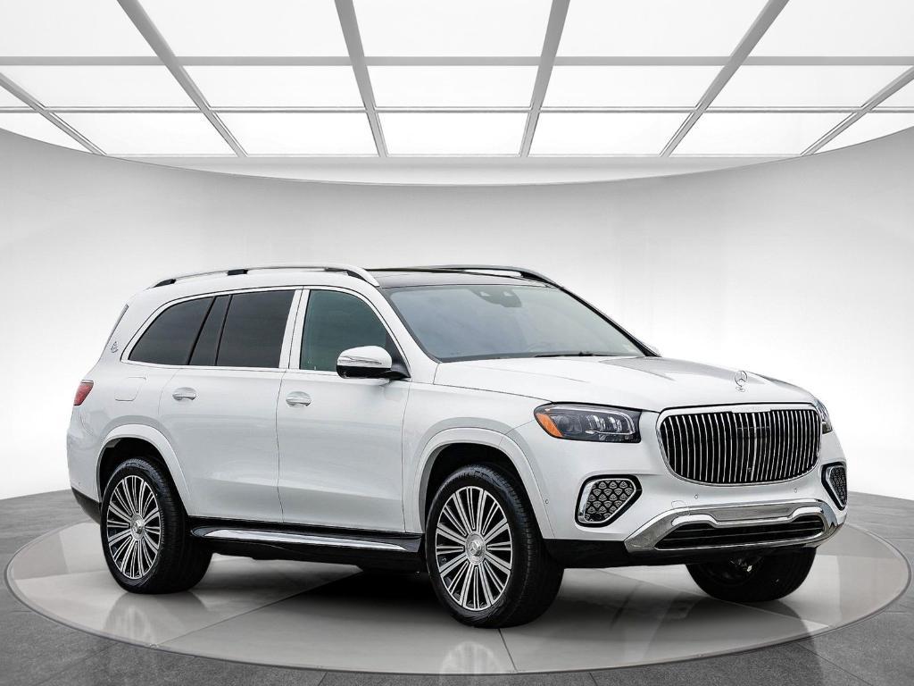 new 2026 Mercedes-Benz Maybach GLS 600 car, priced at $187,850