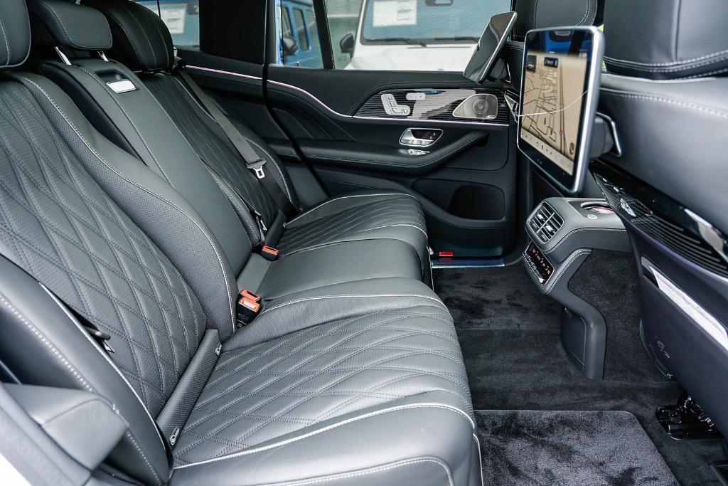 new 2026 Mercedes-Benz Maybach GLS 600 car, priced at $187,850