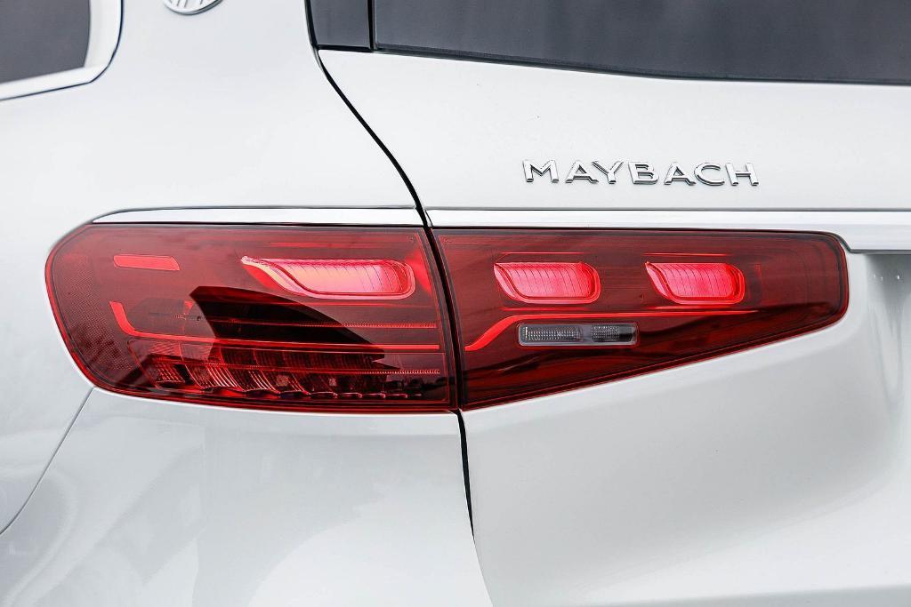 new 2026 Mercedes-Benz Maybach GLS 600 car, priced at $187,850