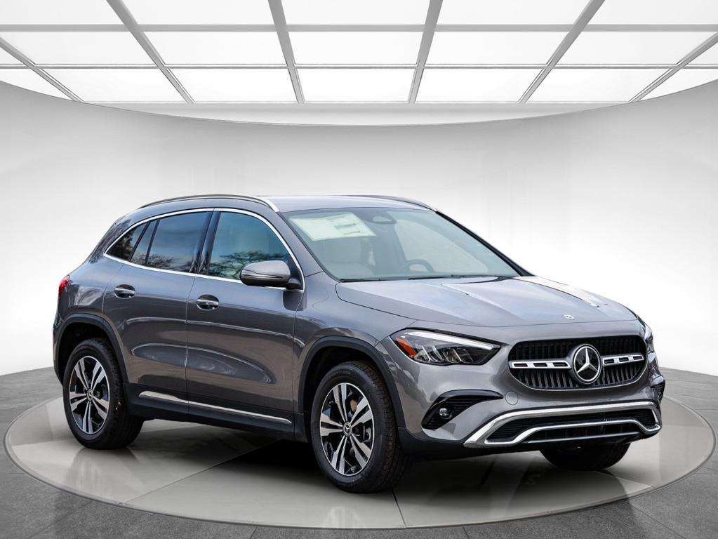 new 2026 Mercedes-Benz GLA 250 car, priced at $45,380