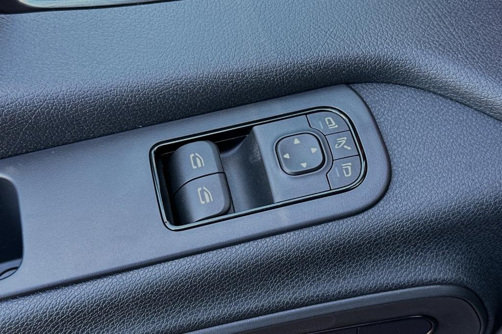 used 2024 Mercedes-Benz Sprinter 2500 car, priced at $59,390