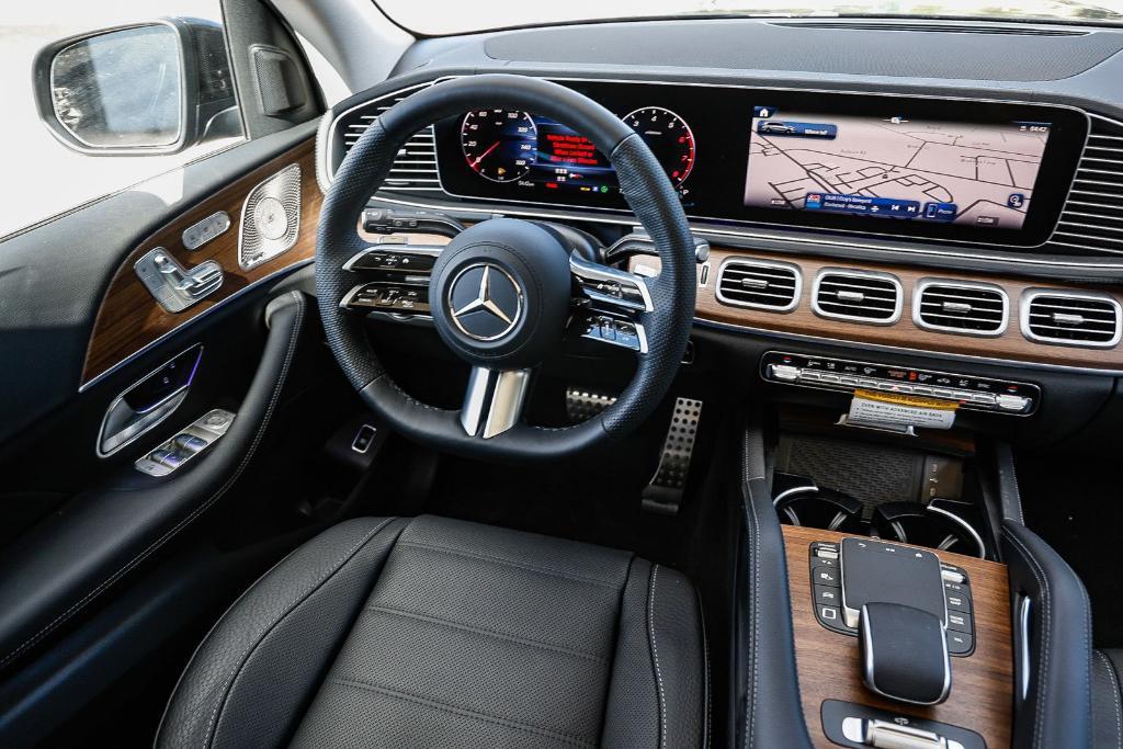 new 2026 Mercedes-Benz GLS 450 car, priced at $103,255