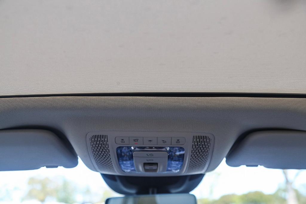 new 2024 Mercedes-Benz GLE 350 car, priced at $76,625