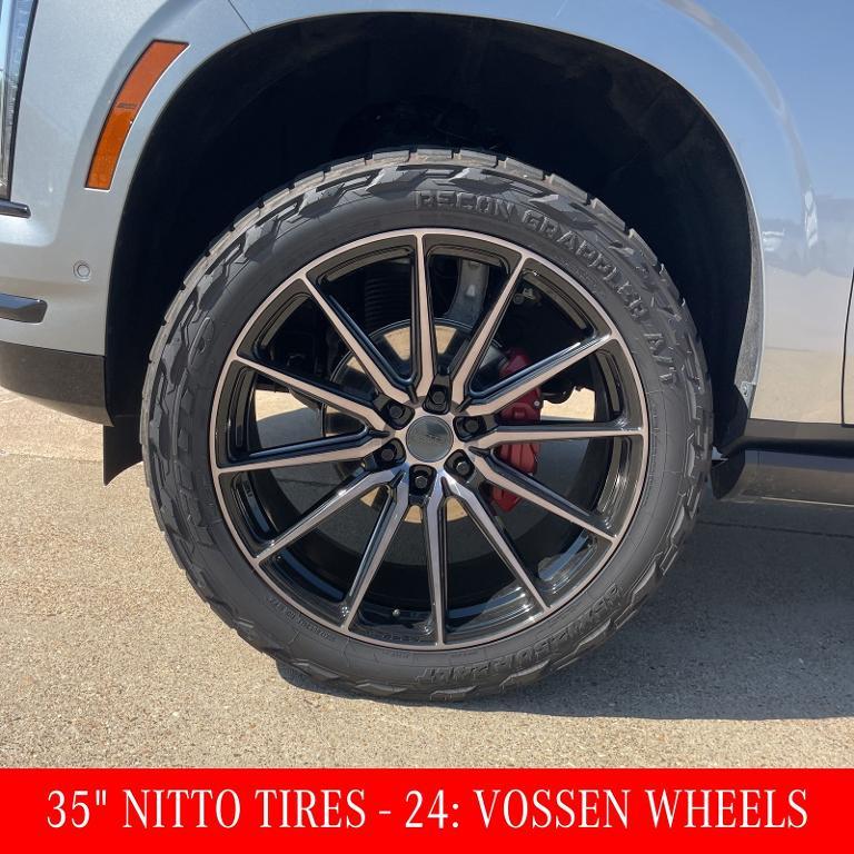 used 2025 Cadillac Escalade ESV car, priced at $114,990