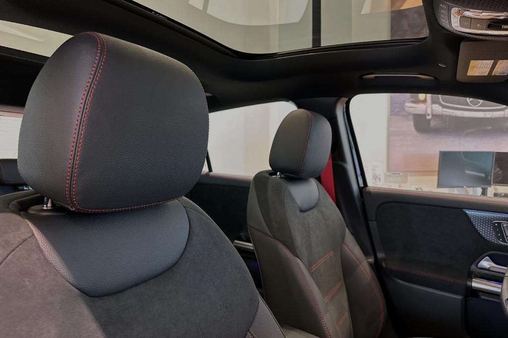 new 2025 Mercedes-Benz AMG GLA 35 car, priced at $63,920