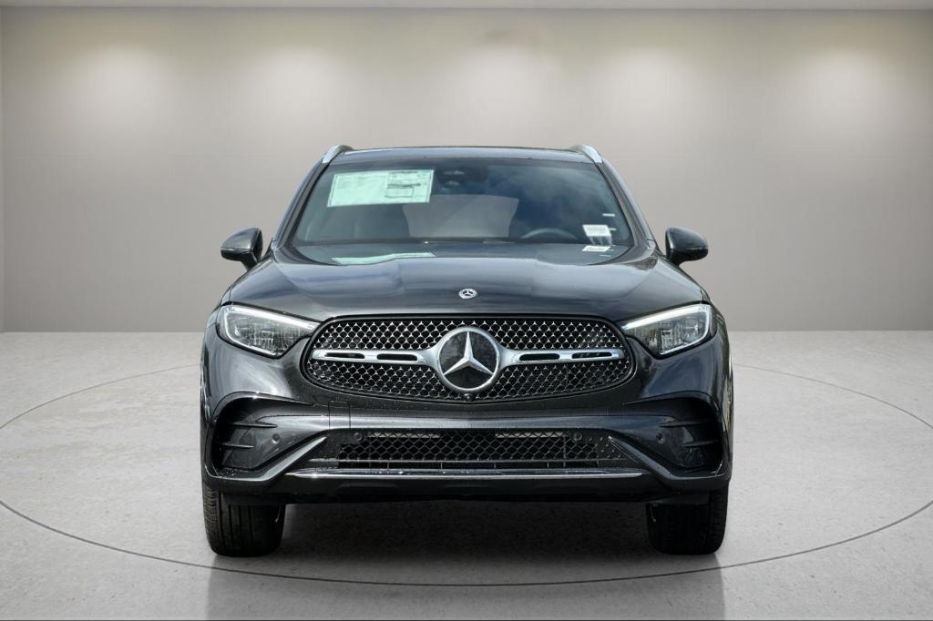 new 2025 Mercedes-Benz GLC 300 car, priced at $60,585