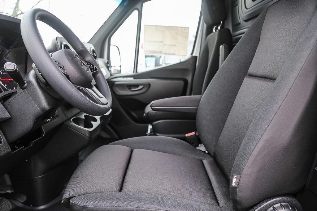 new 2024 Mercedes-Benz Sprinter 2500 car, priced at $56,374
