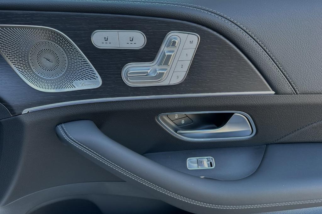 new 2025 Mercedes-Benz AMG GLE 53 car, priced at $96,695