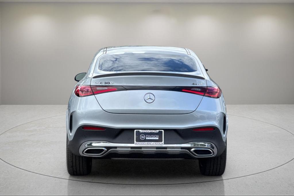 new 2026 Mercedes-Benz GLC 300 car