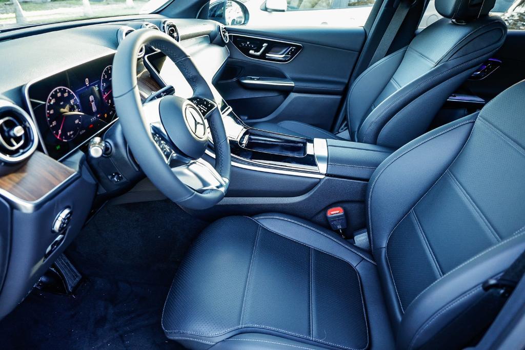 new 2026 Mercedes-Benz GLC 300 car, priced at $55,190