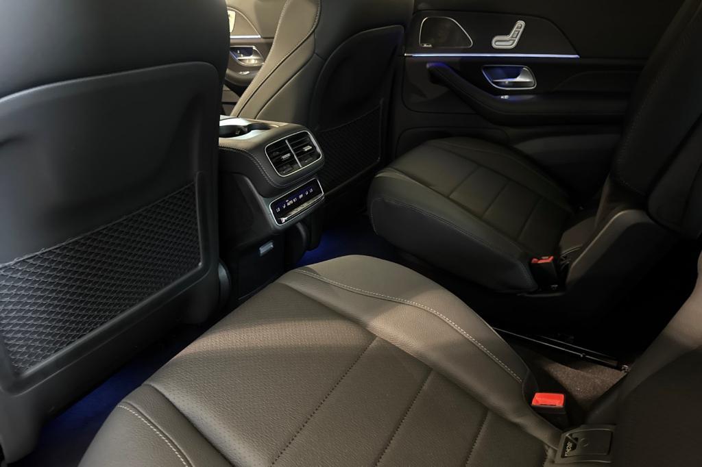 new 2025 Mercedes-Benz GLS 450 car, priced at $96,220