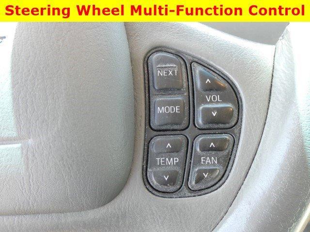 used 2001 Lincoln Town Car car, priced at $10,950