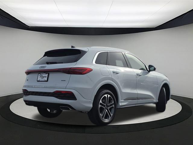 new 2025 Audi Q5 car, priced at $54,027