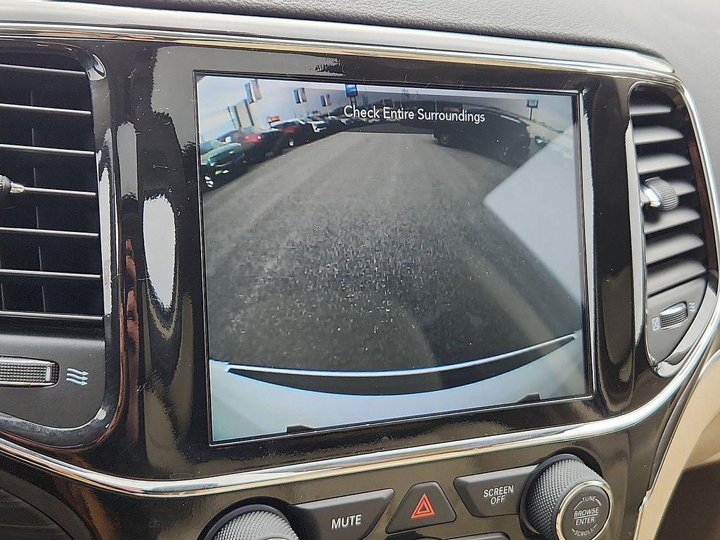 used 2021 Jeep Grand Cherokee car, priced at $23,666