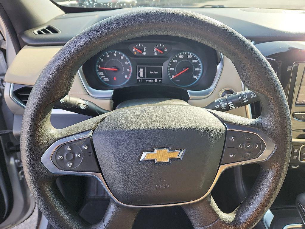 used 2022 Chevrolet Traverse car, priced at $22,976