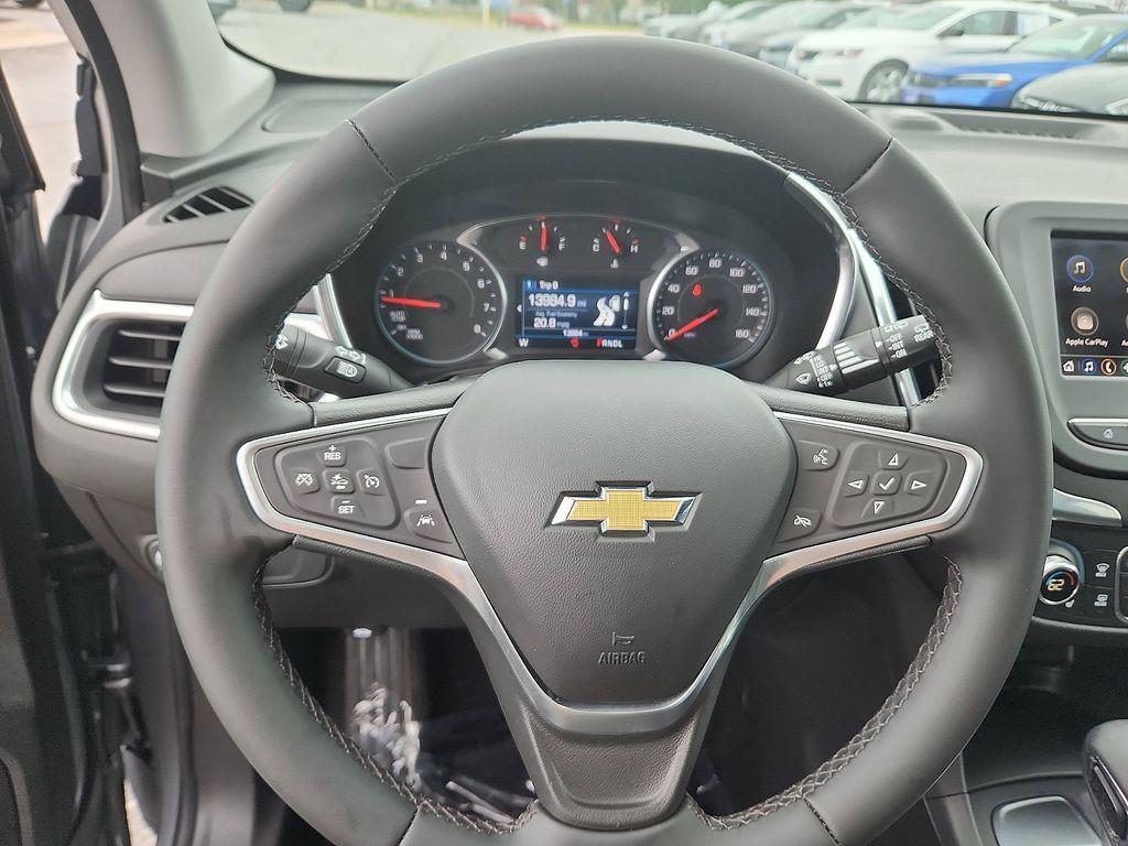 used 2023 Chevrolet Equinox car, priced at $22,884