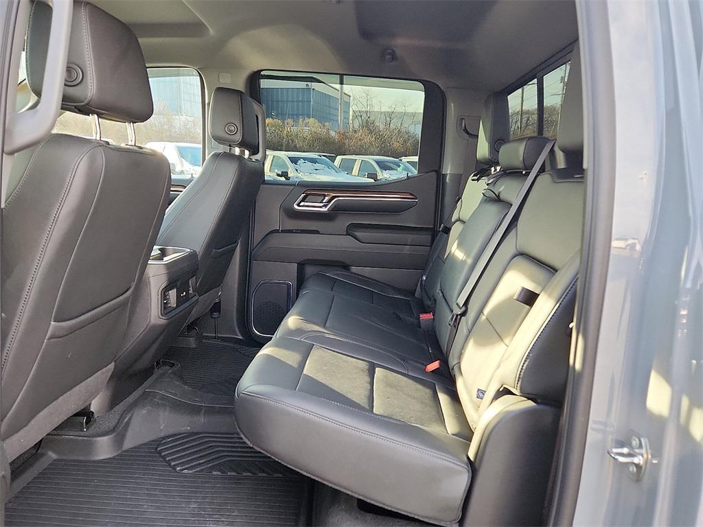 used 2024 Chevrolet Silverado 1500 car, priced at $49,292