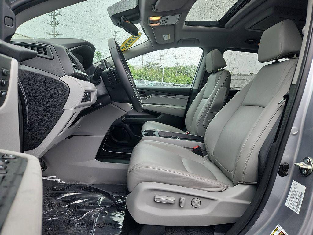 used 2020 Honda Odyssey car, priced at $18,041